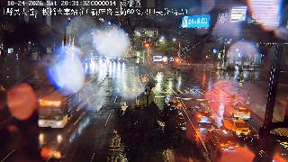 板橋區縣民大道、板橋火車站前(新府路新站路間)