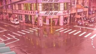 萬壽路二段與自強西路口(縣105)(真好未鴨莊前號誌桿)